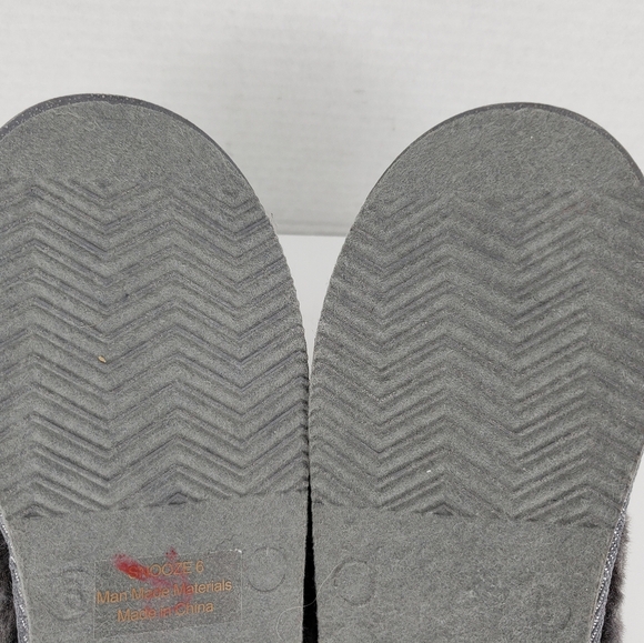 Corky Snooze Slippers Metallic Gray Distressed Slipper sz 6 Cute Comfy Warm Soft - Picture 7 of 9